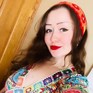 Meet your Posher, Maddie